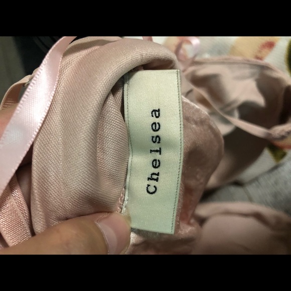 HONEY Chelsea Pink Lacey Dress - Picture 4 of 4